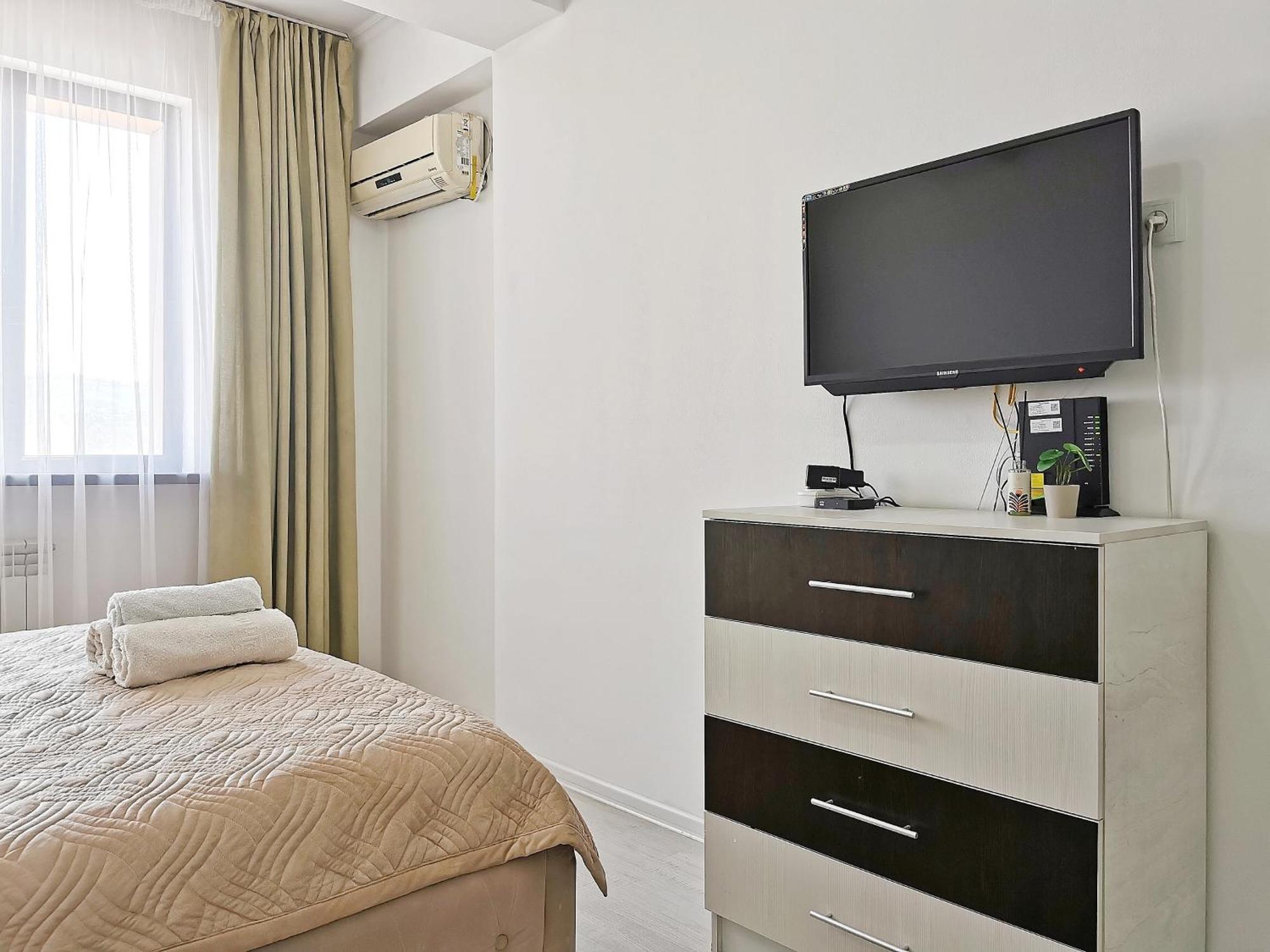 Appartments " Zhetysu-4" 阿拉木图 外观 照片