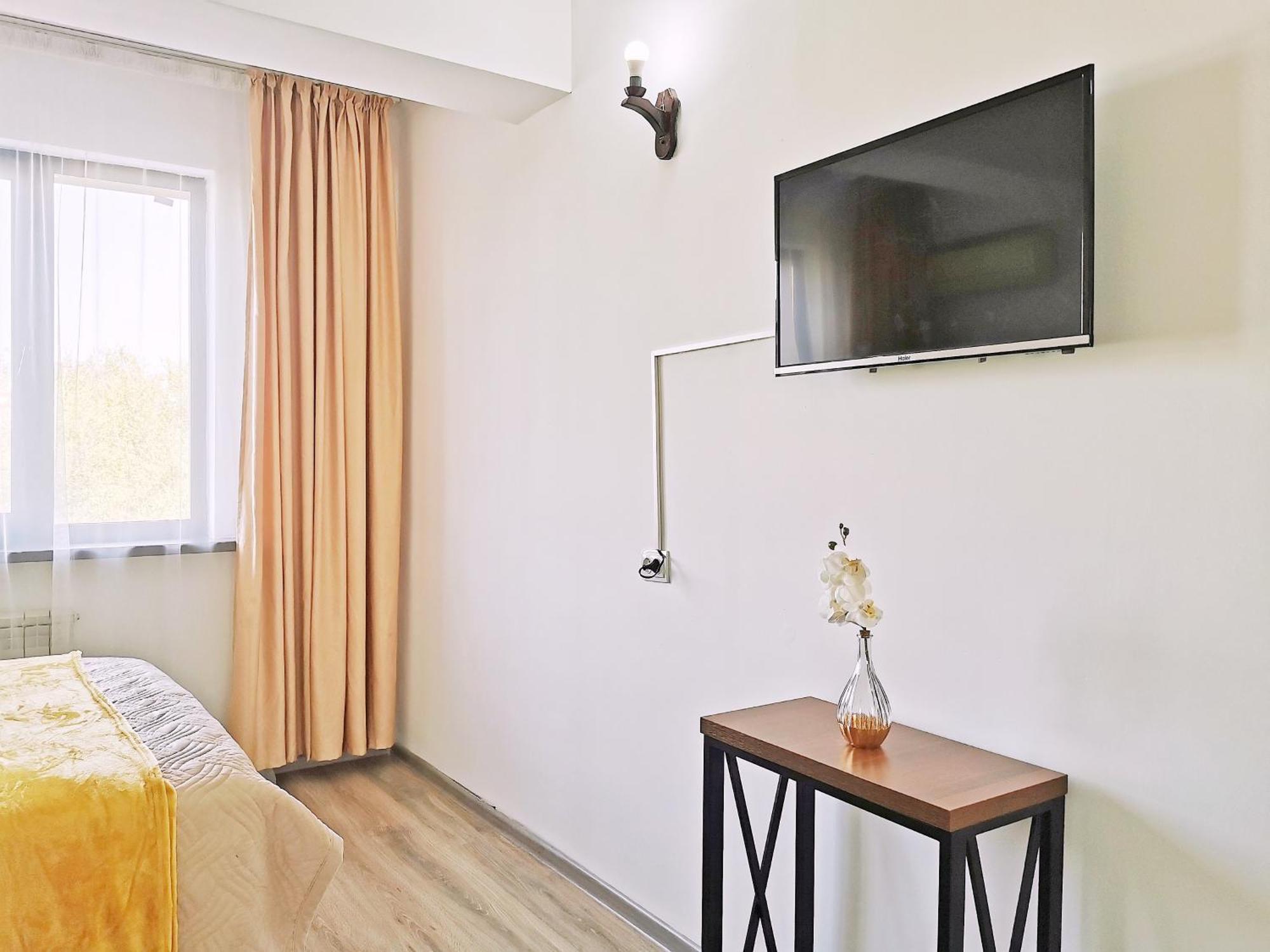 Appartments " Zhetysu-4" 阿拉木图 外观 照片