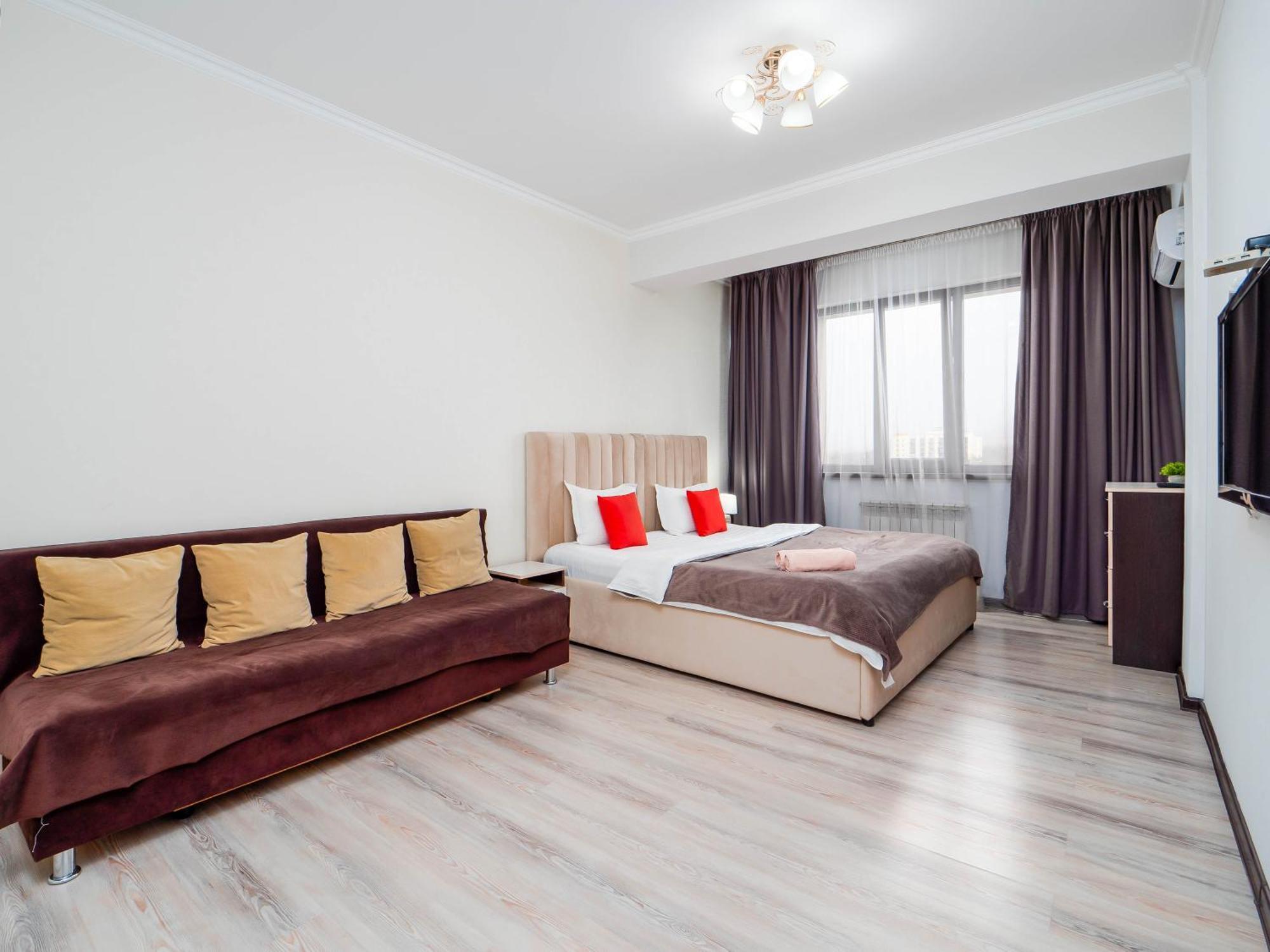 Appartments " Zhetysu-4" 阿拉木图 外观 照片